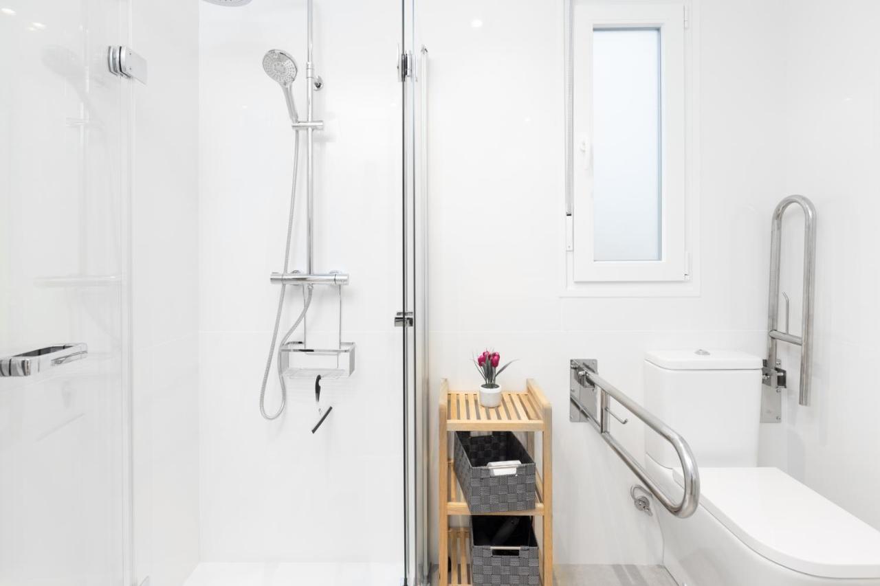 Santa Marina Apartamentuak Zarautz Bagian luar foto